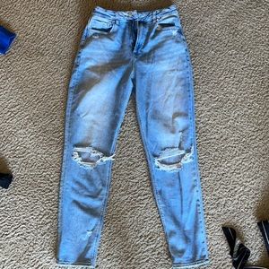American Eagle Extra Long size 6 jeans